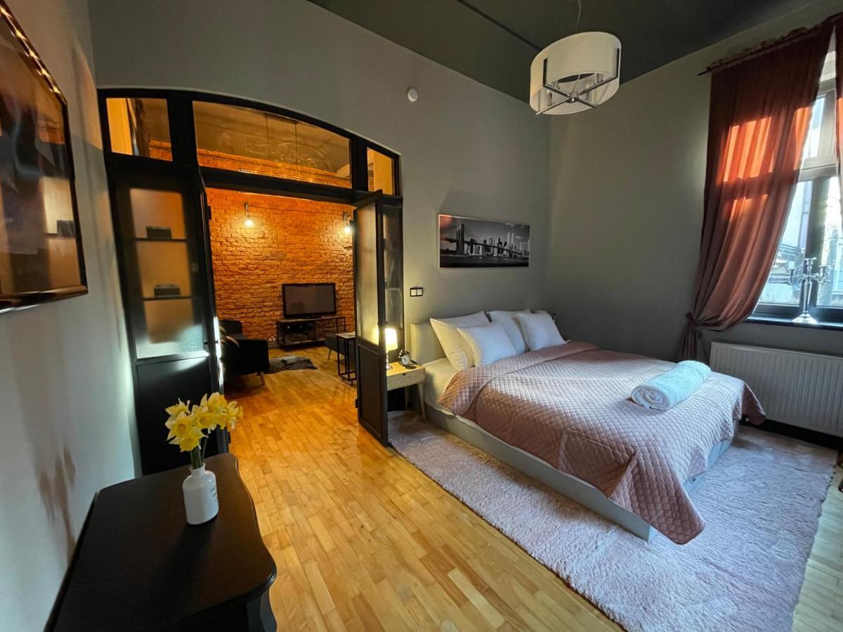 Apartament Podcienie Z Tarasem Bielsko-Biala Old Town エクステリア 写真