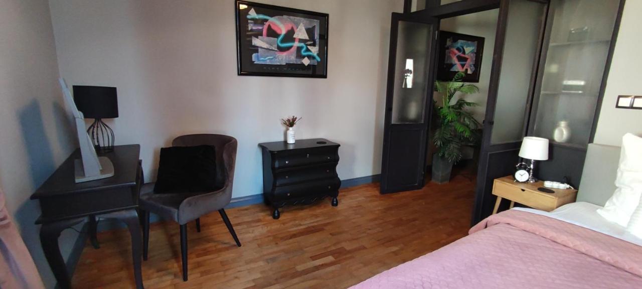 Apartament Podcienie Z Tarasem Bielsko-Biala Old Town エクステリア 写真
